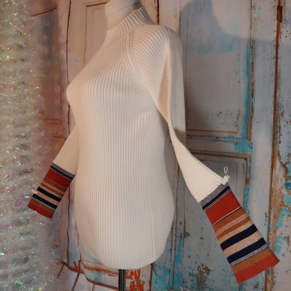 Roolee  long sleeve stretch knit sweater w cuffs/size XL /cream brown blue - Picture 2 of 5